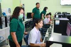 ภาพบรรยากาศโครงการพัฒนาห้องสมุดโรงเรียนวัดท้องคุ้ง